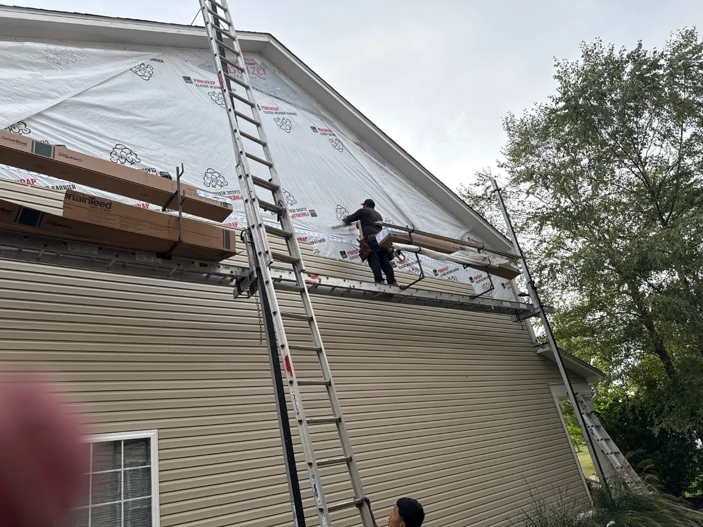 Soffit and fascia work in Holliday Farms